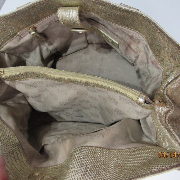 Michael Michael Kors Metallic Gold Chain Medium Crossbody Bag - Picture 10 of 10